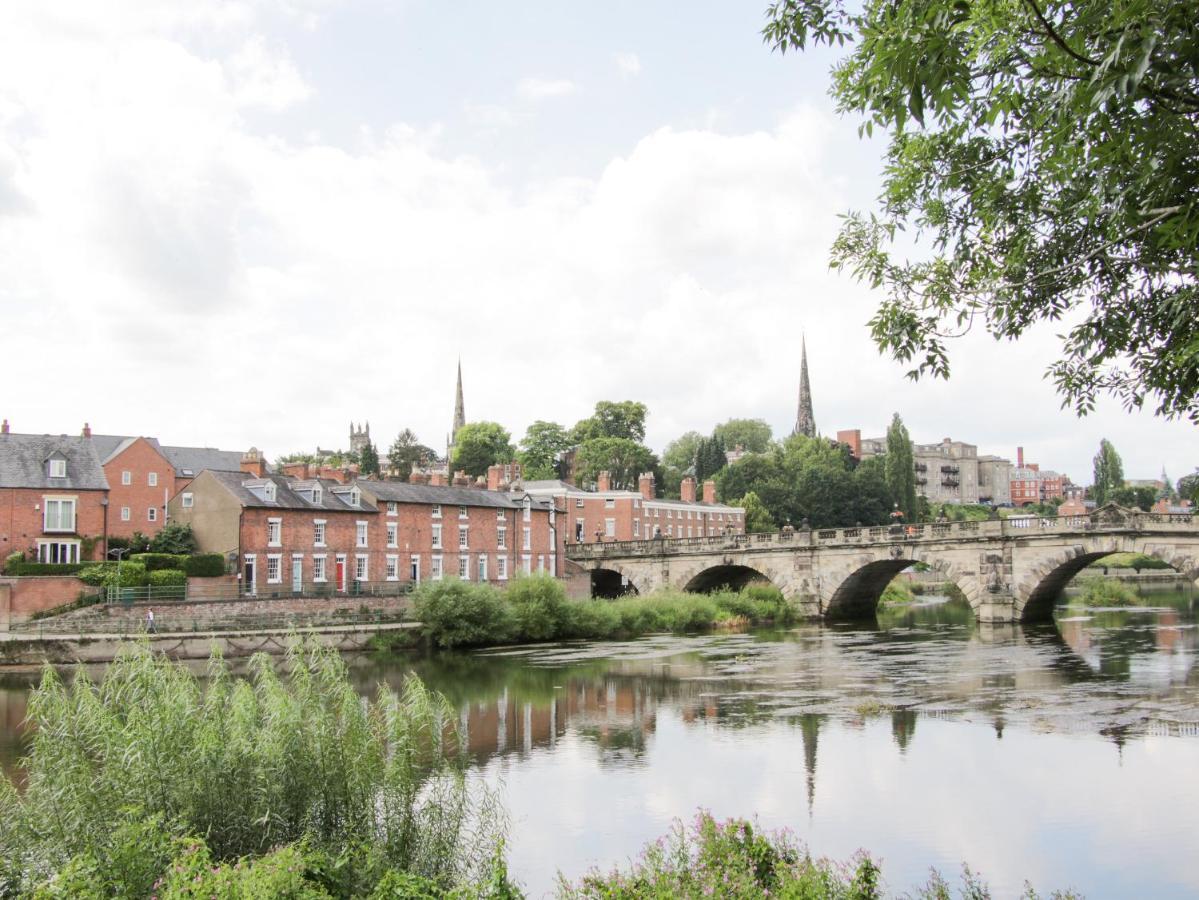 42 Albury Place Shrewsbury Eksteriør billede